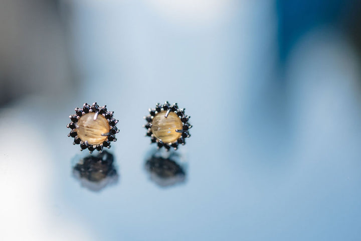Sonder Stud Earrings