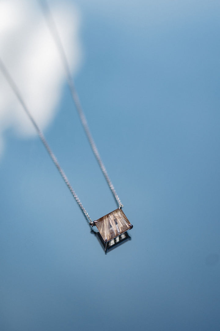 Sonder Gold Thread Necklace